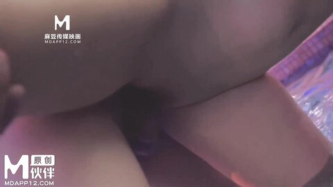 CP-018私人泳池无套进入