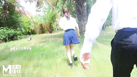 CZ-0007丰满的禁果