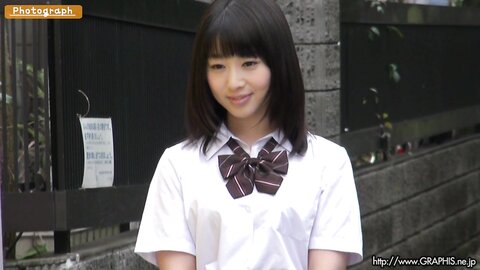 [Graphis] 2012-06-01 First Gravure - Miku Tamaru ╠я═шд▀дп (70P+4Vid)