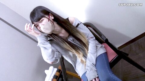 FC2PPV-3925099 1 bonus videos available[どすけべ生ハメ美女調達]出会い喫茶でひっかけた綺麗なおねーさんは生ハメ中出しOKで中逝きしまくるほんわかドすけべおねーさんでした