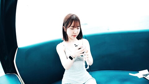 [Loozy] Yeri - The First Trip (7)