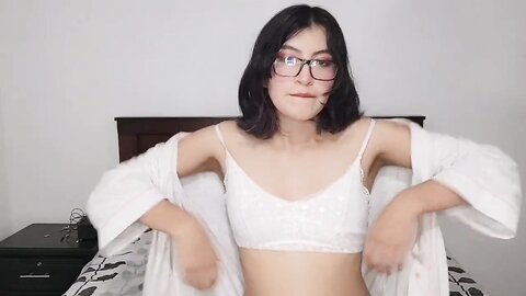 Joi *** Teaches You How To Fuck Her