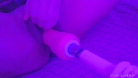 Amateur *** Having Fun With Sex Machine Close Up Creamy Pussy Mu