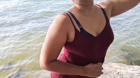 කමේ යන එකිට එකෙක් සෙට් වෙලා වැව ලගදි ගලේ තියන් කිම්බ පැලුවා Asian