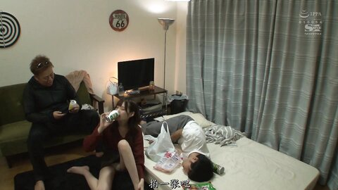 SSNI-706 [Uncensored] Fair-skinned And Delicate She Is Cuckold By Two Giant Seniors' W Press And The Pleasure Falls...