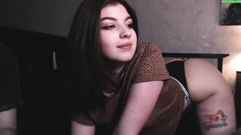 Russian Buttiful Polina Takes Cum In Mouth