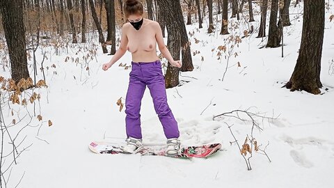 Onlyfans Com Julia Smith  Snowboard Girl Undress In The Woods And Try Nude Ride
