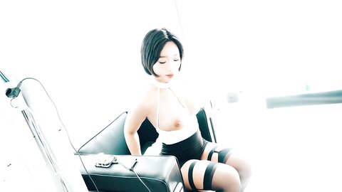 [Loozy] Botty Queen & Yeri - Office Master (3)