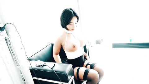 [Loozy] Botty Queen & Yeri - Office Master (3)