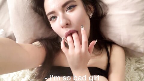 Pretty Woman Masturbates In The Morning Dirty Ralk Bloom Lambie
