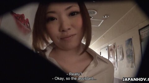 Hotaru Tsukasa Sucks Strangers In The Karaoke Bar