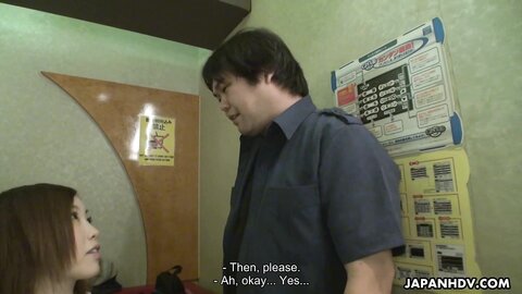 Hotaru Tsukasa Sucks Strangers In The Karaoke Bar