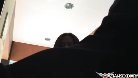 Yangy Novi  Exclusive Video