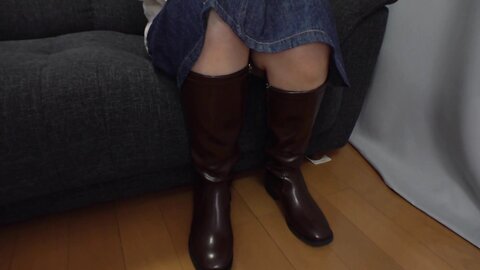 BANK-148 Compliant Beautiful Wife Kaho, 26 Years Old, A Slender Wife Who Seems To Be Working Part-time At...