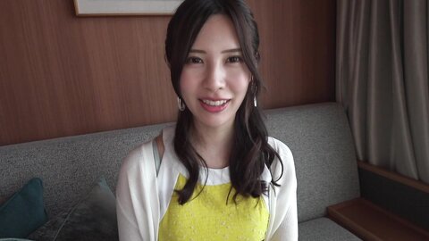 PAKO-067 An Active Receptionist At A Famous Theme Park, A Widow Who Wants To Meet You - First Time Stranger...