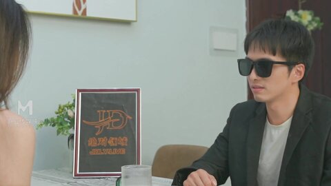LY-039与曾经暗恋的女神共度春宵