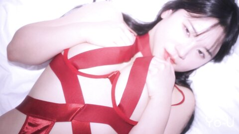 Yo U Ming Vol.4 redbodysuit video