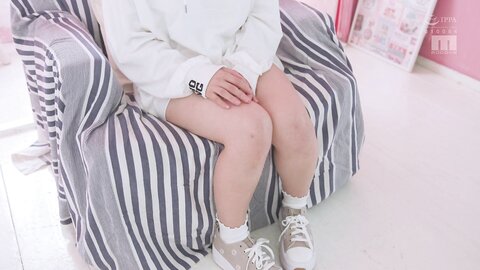 MIFD-257 Newcomer 142cm Minimum Beautiful Girl AV Debut With A Smile! I Came So Close That My Small...