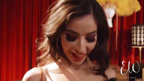 Amateur 2023 Emily Willis Burlesque Anal Pounding