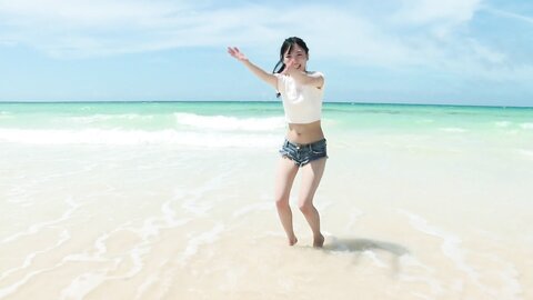 AIPI-0040 Yura Yura 由良ゆら – ゆらとぼくの夏ゆら心