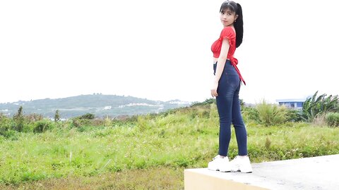 Nishida Shiori BEYOOOOONDS CHICATETSU – Hatachi no Shiori Photobook Making DVD Upscale