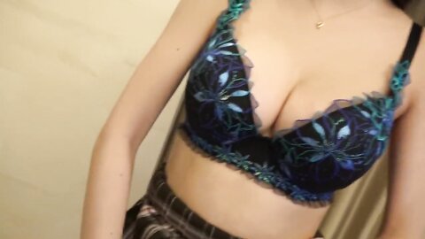 Posting Will End Soon Graduate  Gravure Determined J Cup Beauty 18 Years Old
