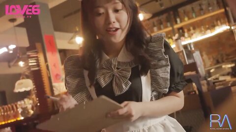 Maid Cafe Innocent Clerk Works Lascivious Appearance