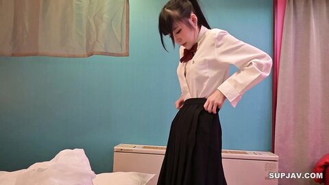 3991751 ZIP privilege [No] Winter fatigues cosplay Slender Underground idol Hina 20 yrs Nakadashi with clothes on 11th work [Sakai].