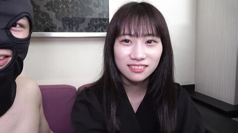 4063005-1 19-year-old black-haired beauty with a fair-skinned goddess slender figure. A woman who has a beautiful body, a fair complexion and a slender body, 19 years old, black hair and a beautiful young woman...