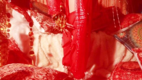 [Cosplay] 钛合金TiTi – 塞上红鸾异域风情