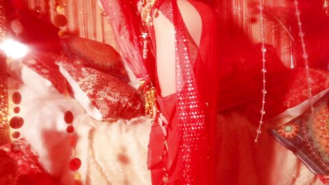 [Cosplay] 钛合金TiTi – 塞上红鸾异域风情