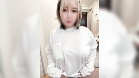 白シャツ脱いだら…