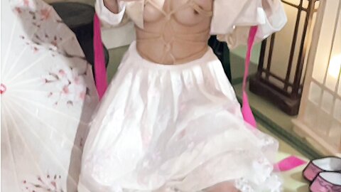 [Cosplay] 钛合金TiTi – 霜花店