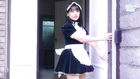 MilkyBomb YUI Vol.003 - Maid 2