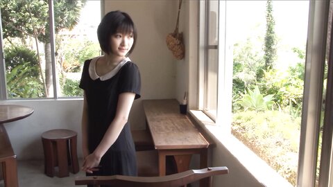 Miyamoto Karin – Photobook Karin DVD Making of Upscale