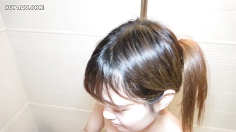 FC2PPV-4075737 Exclusive[無]※個数限定！Fカップの美乳×モデル級にスタイル抜群ゆりちゃん(23)！口マンコで大量口内射精。もちろん膣内にもドロドロ精*を発射いたしました。※特典付き