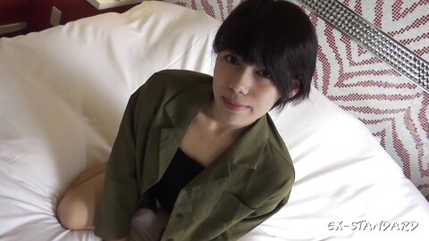 Horny Slender Beautiful Wife Who Loves Blowjob