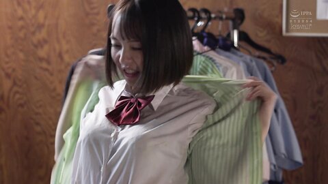 CAWD-613 I Succumbed To The Cute And Cute Temptation Of An Active Idol Part-time Worker And Indulged In A...