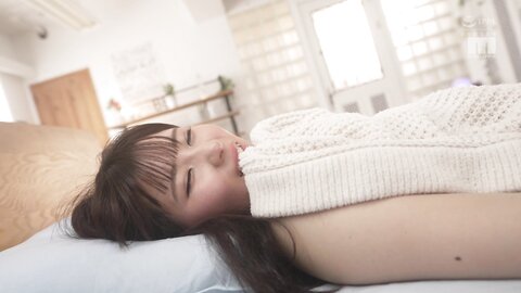 MIDV-543 The First Creampie Of A Pure Angel Who Is Still Smiling With A Soft Smile. Monami Takeda