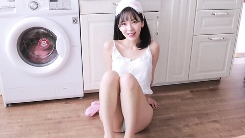 [Patreon] Leeesovely (쏘블리) – Laundry [80P1V-1.21GB]
