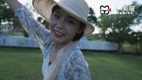 TMW218开发闷骚白虎妹