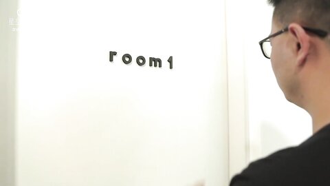 XK8191清纯女大学生下海的秘密-穆娜