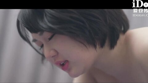 ID5371淫乱男女两个上门推销员