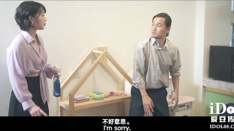 ID5371淫乱男女两个上门推销员