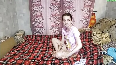 Russian Cutie Molly And Chris