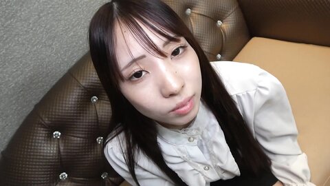 FC2PPV-4088243-1 お堅い職業で美乳・美尻のスタイル抜群の女性をナンパで連れ込み2回戦中出し濃厚エッチ。感じすぎて理性を失い膣アクメ後りこちゃん中出しまで懇願