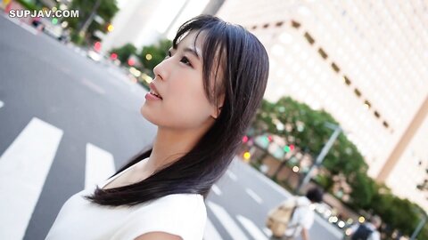 4104239 *Temps limité : 1000 PT off* *Baiser de boule tendu* *Sécurisé Nakadashi avec une collègue "super" soignée, blanche et mince avec un sens de la transparence qui n`est pas trop *Yuzu, 23 ans*.