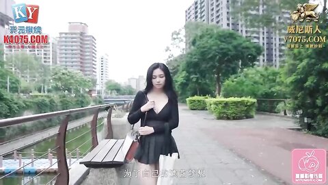 蜜桃影像PME199单纯小模为了前途下海陪睡