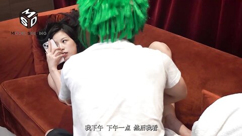 MSD-106我的裸体室友-艾鲤