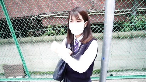 534IND-088 Delete preparedness [uniform girl] Bring a free generation Momojiri Mika into your home and...